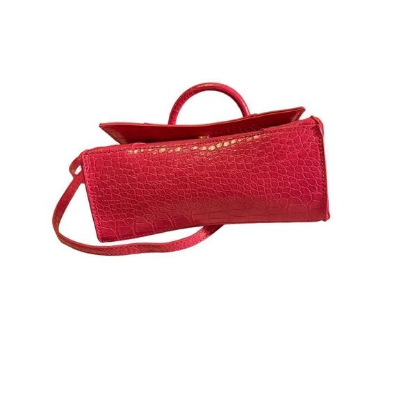 NWOT URBAN EXPRESSIONS LUCAS CROSSBODY BAG - Picture 3 of 5